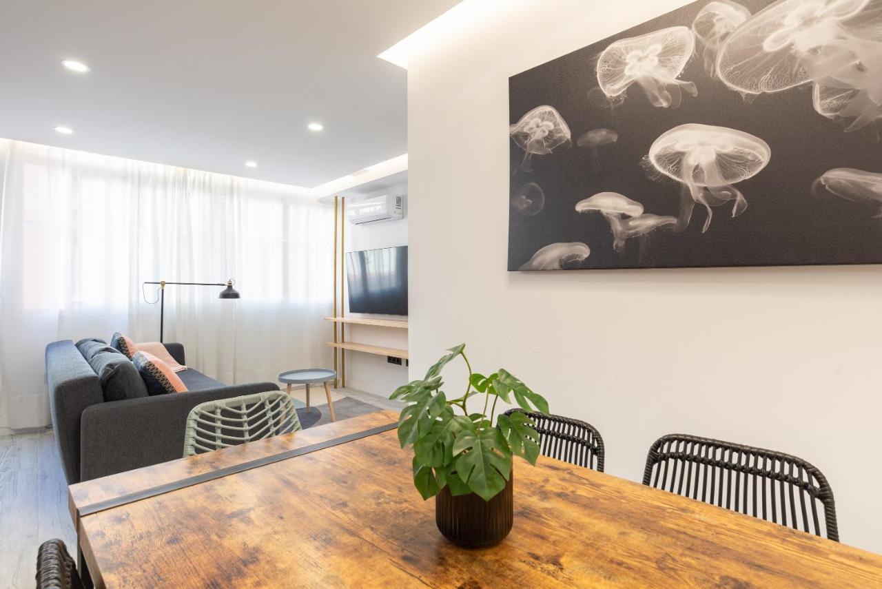 Nuevo Estacion Central Playa 3 Dorm Ac Málaga Eksteriør billede