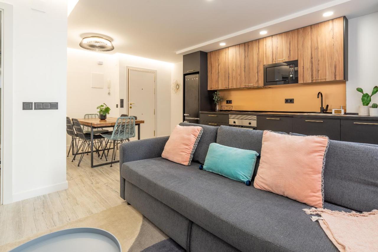 Nuevo Estacion Central Playa 3 Dorm Ac Málaga Eksteriør billede