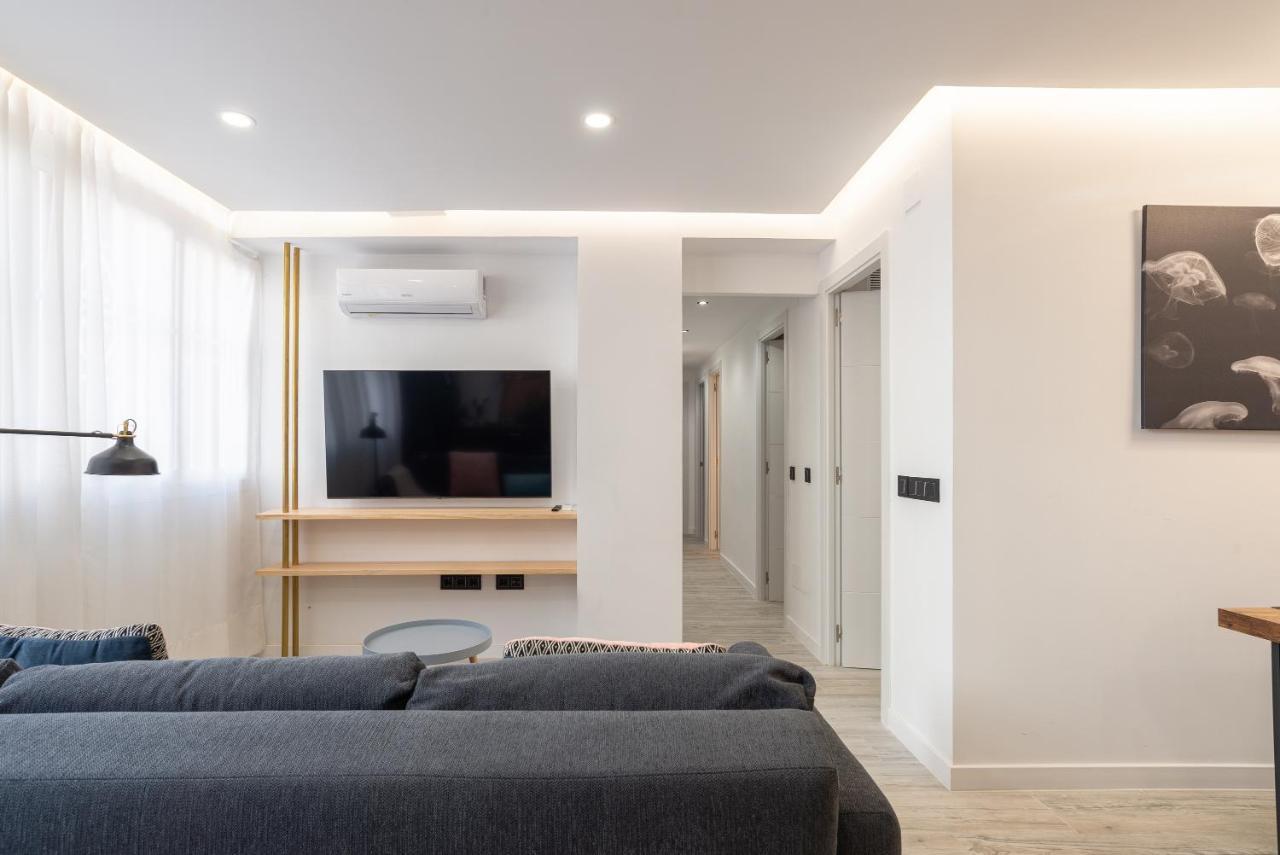 Nuevo Estacion Central Playa 3 Dorm Ac Málaga Eksteriør billede